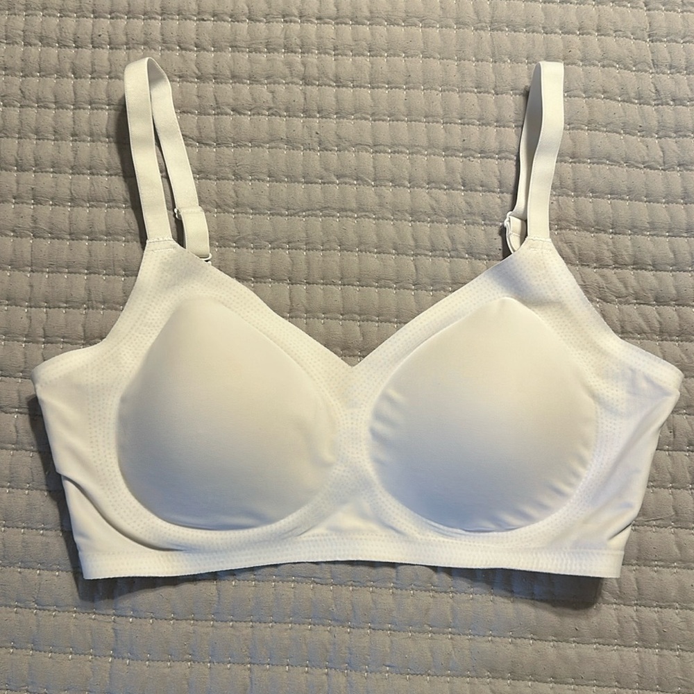 Shapermint smoothing wireless bra